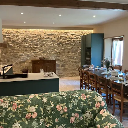 Borgo Poli 3*